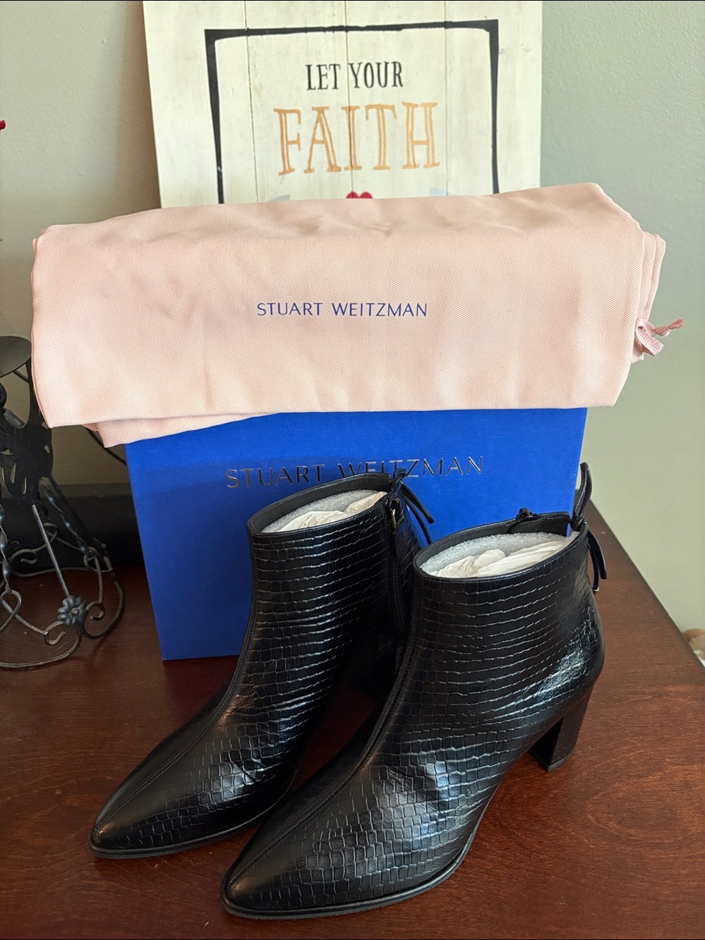 Stuart Weitzman Black Croc-Embossed Leather Gardiner Dress Booties -Size 7.5 NIB - Picture 1 of 16